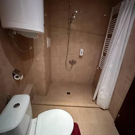 Apartment 2br Mountain View - Washer, 300mbps Wifi, Aircon *