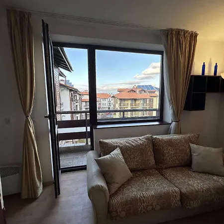 Apartment 2br Mountain View - Washer, 300mbps Wifi, Aircon Bansko