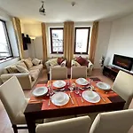 2br Mountain View - Washer, 300mbps Wifi, Aircon *