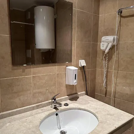 2br Mountain View - Washer, 300mbps Wifi, Aircon * Μπάνσκο