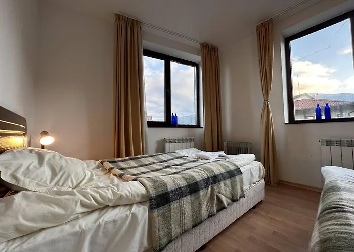 Apartman 2br Mountain View - Washer, 300mbps Wifi, Aircon Banszko